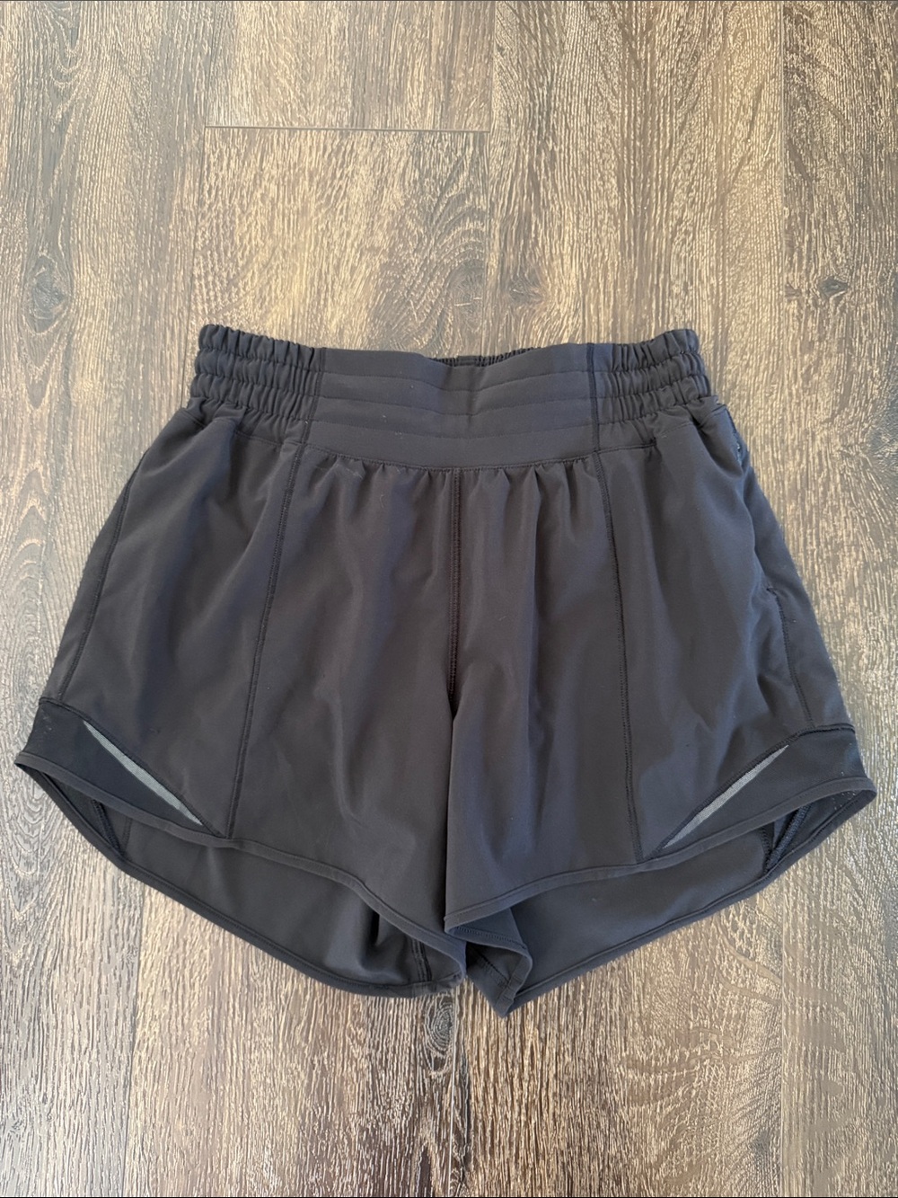 Lulu track that high rise lined shorts